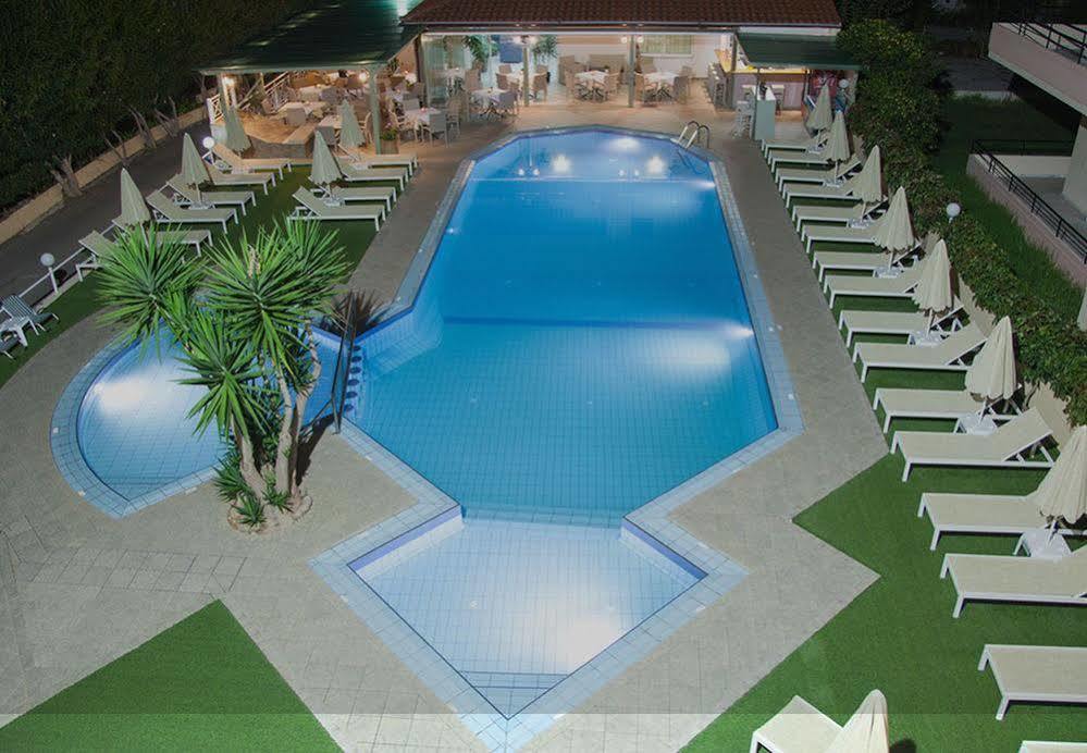 Blue Sky Apartman Ajía Marína Kültér fotó